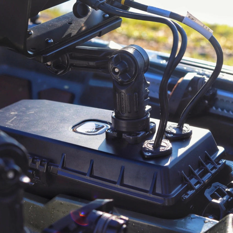 YakAttack GridLoc Through Hull Wiring Kit